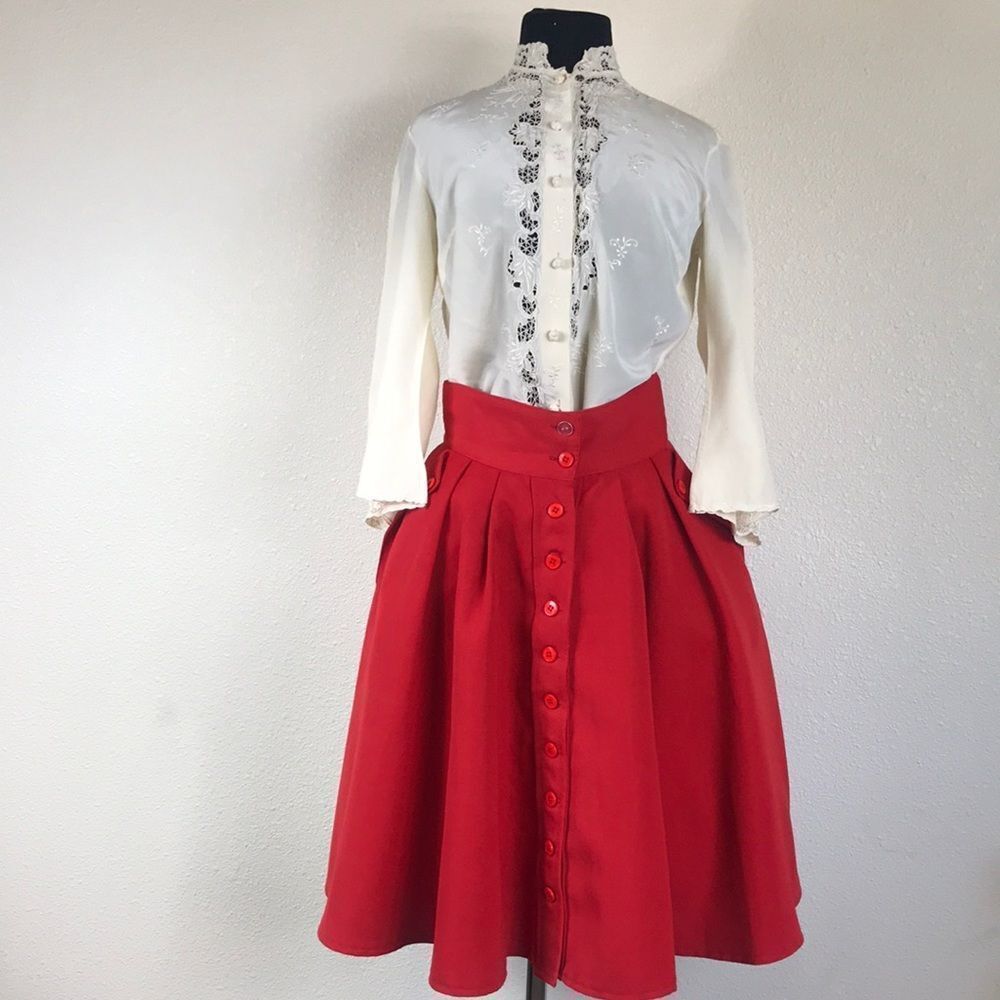 VTG,PEONY BLOUSE 💯 SILK 60s,SZ,34/$60/SKIRTS SZ,43/$90
